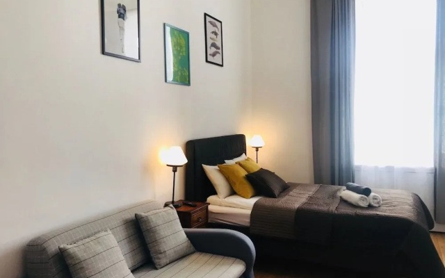 Krakow Apartments & Rooms
