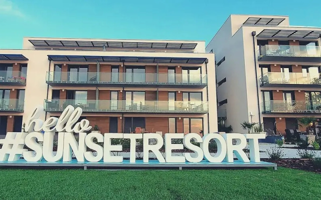 Sunset Resort
