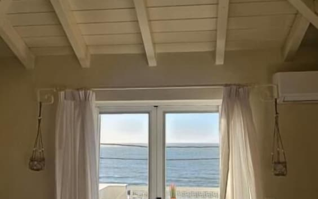 Ammos Boutique Rooms