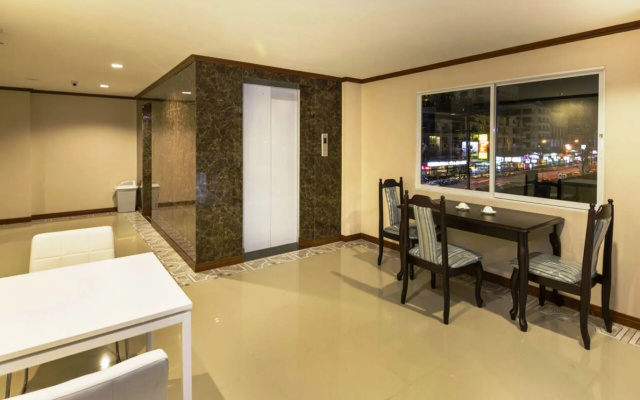 Central Avenue Residency