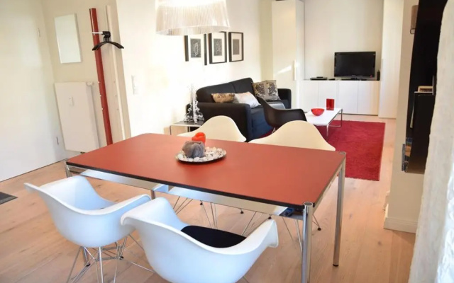 Bomhoffstr. 22a, W4, Blue Water