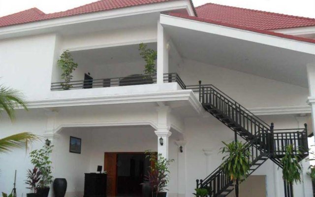Отель The Mansion Siem Reap Камбоджа, Сиемреап - отзывы, цены и фото номеров - забронировать отель The Mansion Siem Reap онлайн вид на фасад