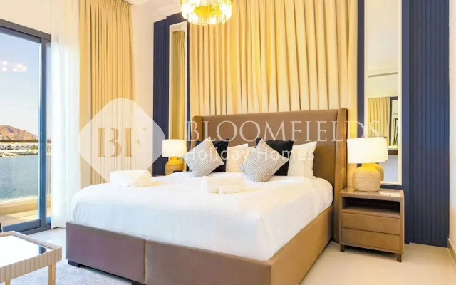 Bloomfields 4PluseMaid Royal Dana Villas