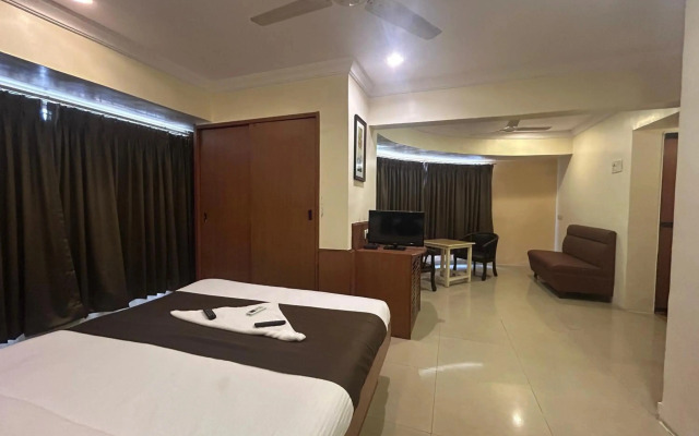 OYO Rooms Exhibition Center Goregaon (BCEC)