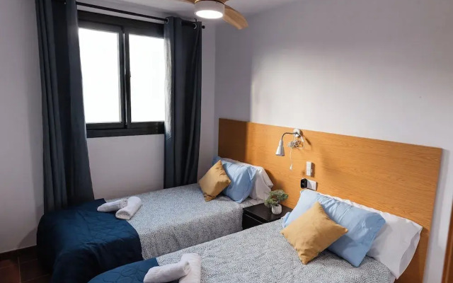 Apartamentos LA PARRETA PRIMERA LÍNEA