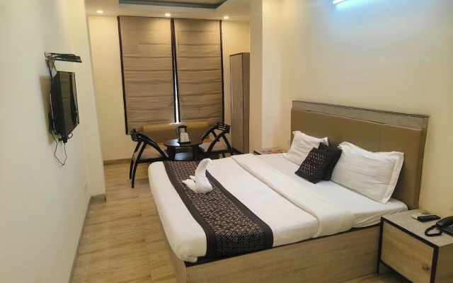 Hotel Grace at Karol Bagh