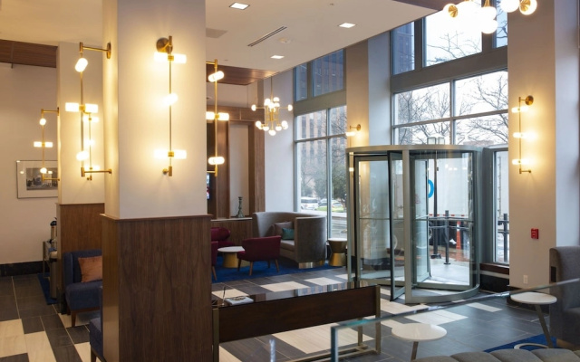 BLU-Tique, Akron, a Tribute Portfolio Hotel