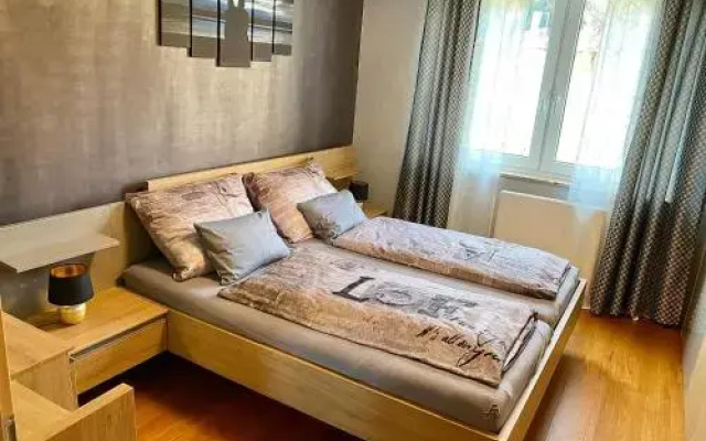 Apartment Ani