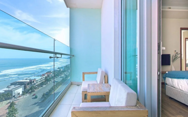Stunning Beachfront 2bdr Condo Across My Khe Beach