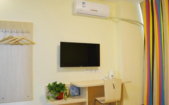 7Days Inn Shijiazhuang Xinji Unicom building