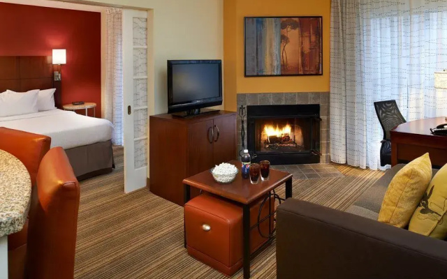 Residence Inn Detroit Warren