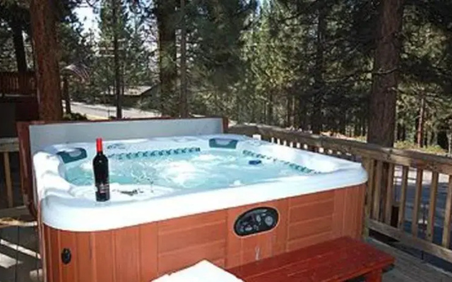 RedAwning Toiyabe Trail Holiday home