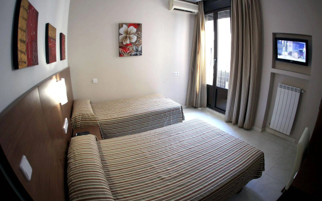 Hostal Atocha Almudena Martin