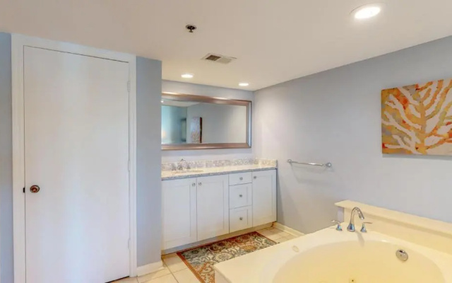 3125 Villamare