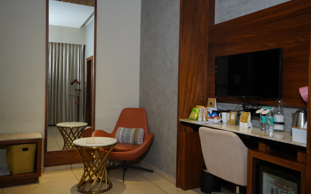 Lazdana Hotel Bangalore