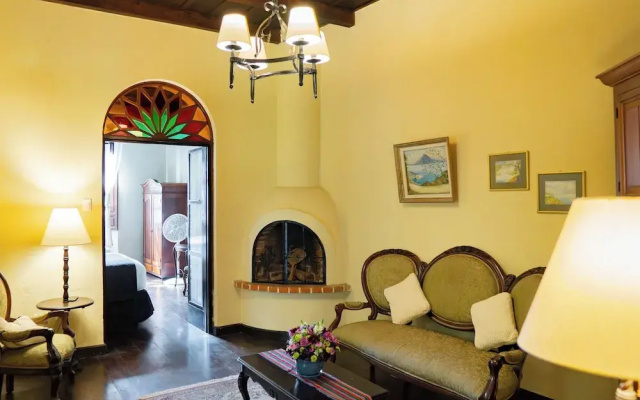 Casa Noble Hotel