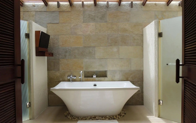 Bluewater Sumilon Island Resort
