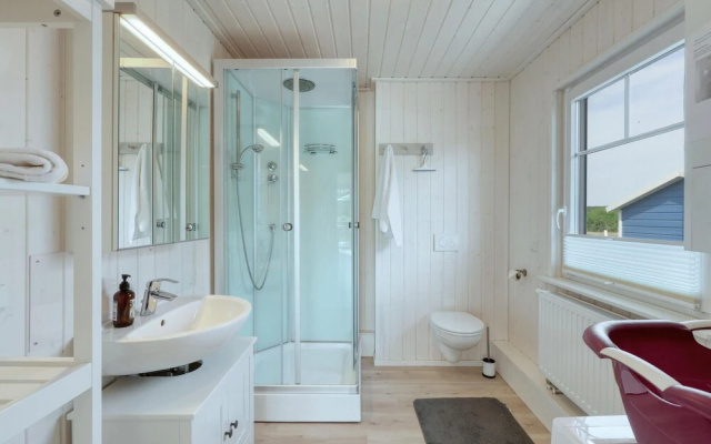 Stunning Home in Zerpenschleuse With 2 Bedrooms, Wifi and Sauna