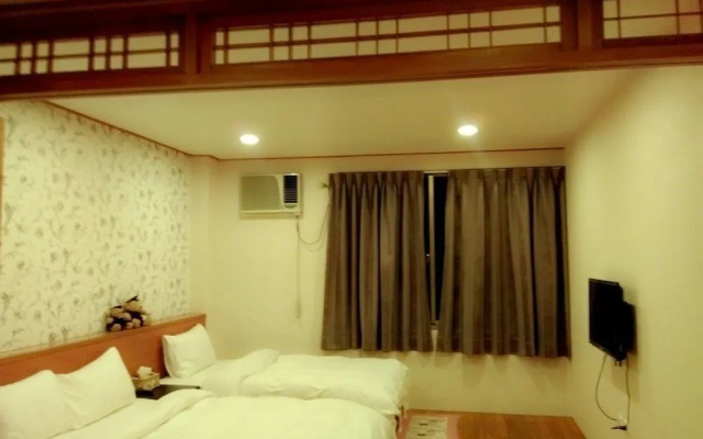 He Yun B&B