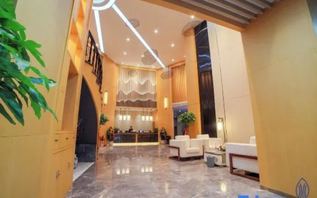 Xidiya Business Hotel (Yichun Drum Tower Pedestrian Street Runda International)