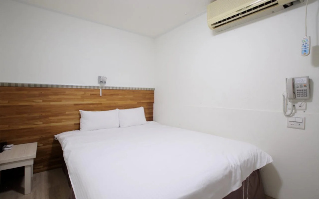 Dung Shih Hotel