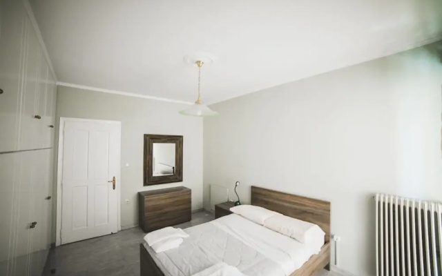 Flat 2 Bedrooms 1 Bathroom - Patras