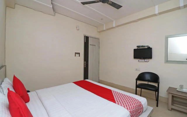 Hotel Mandiram