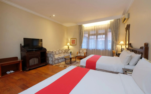 Diamond Hotel Solo
