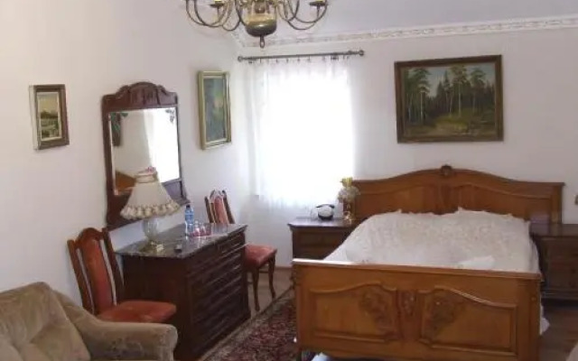 Cezar Hotel
