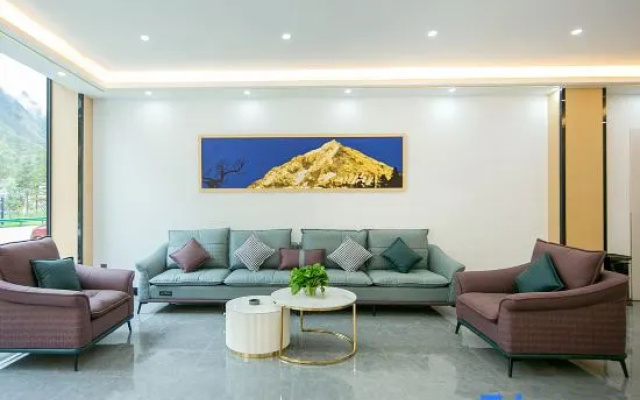 Yushang Hotel