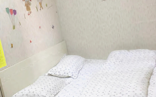 Wuhan Seven-Day Smart Apartment
