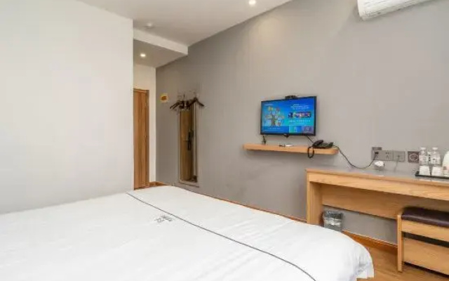 Jiayi zhixuan Hotel (Shandong Aviation University)