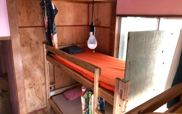 FUJIYA GUEST HOUSE - Hostel