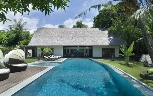 Villa Alir