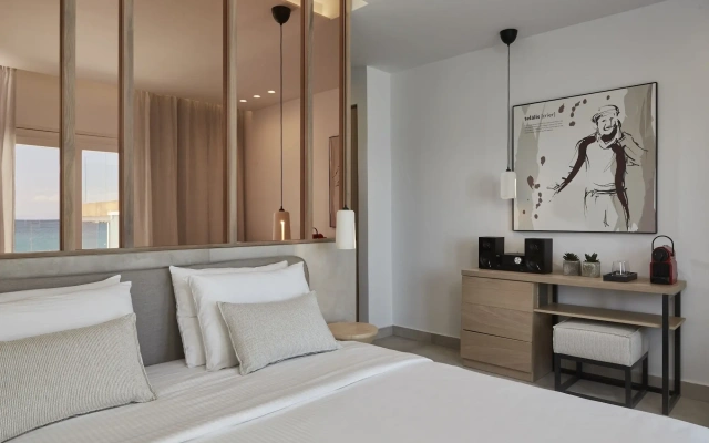 Kosmoplaz Beach Hotel