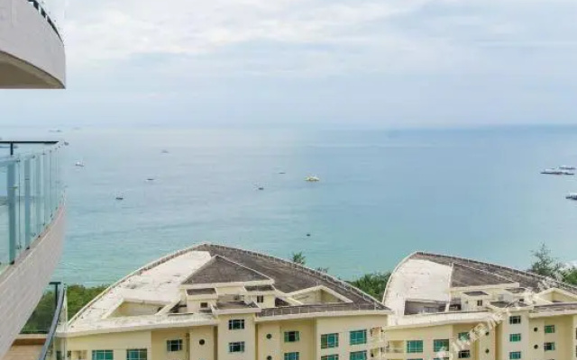 HOME Suite Seaview Holiday Seaview Inn