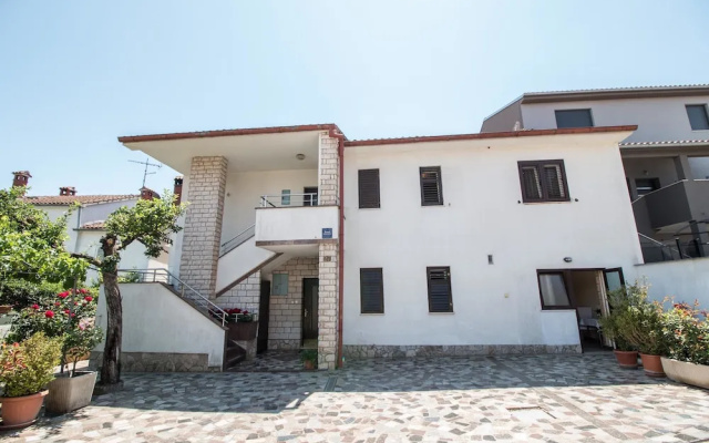 Apartment Divna