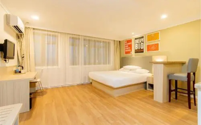 Hanting Guyuan City Government Hotel
