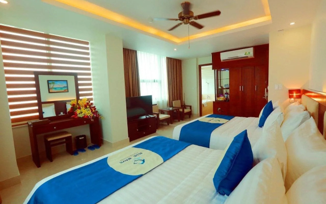 Blue Wave Hotel