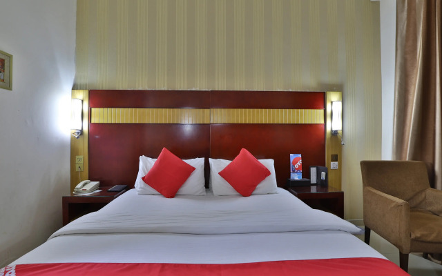 Palette Phoenix Hotel