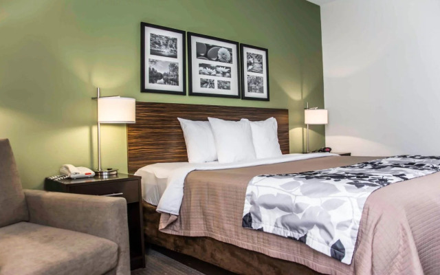 Sleep Inn & Suites Downtown - Convention Center