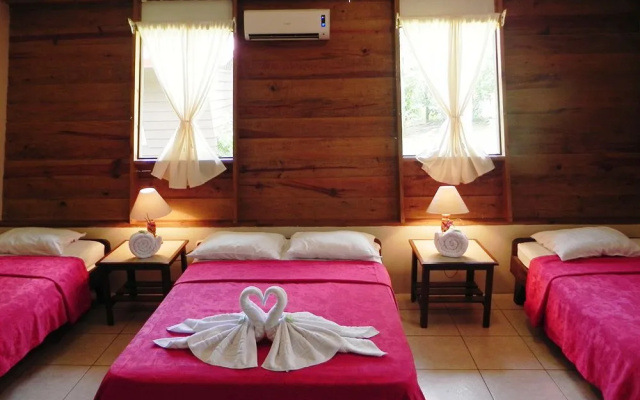 Hotel Faro Arenal