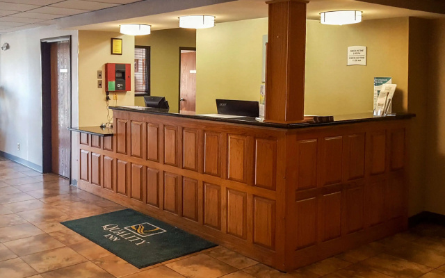 Quality Inn Ozark-Springfield South
