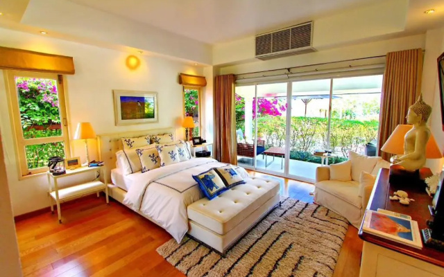 Koh Chang Beach Front 5 Bedroom Villa