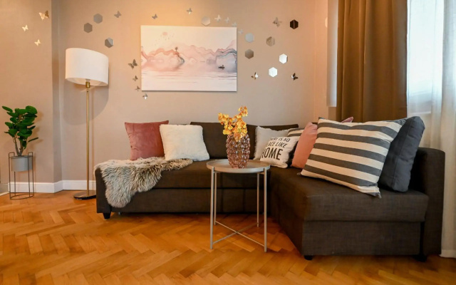 THE MARVELLOUS - Wonderful 2BR Apt at Universitate
