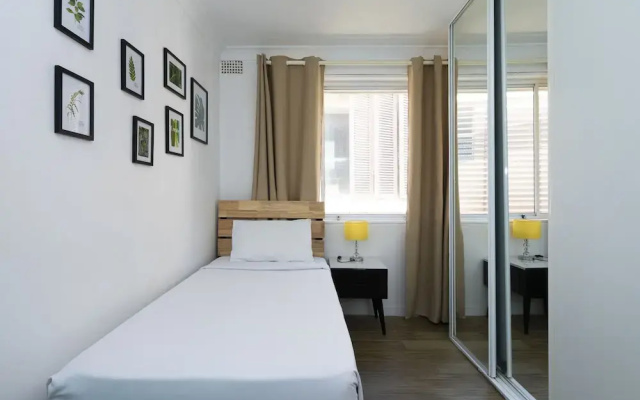 Manly Beachfront Apartment