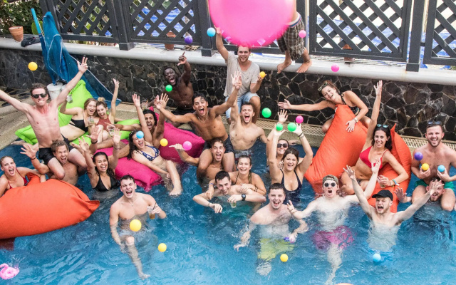 Mad Monkey Hostel Bangkok @ Rambuttri Village Khaosan Area