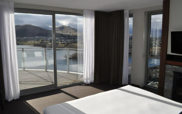 Queenstown Village Apartments