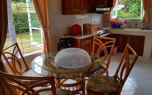 Villa Puncak Resort Geulis 20