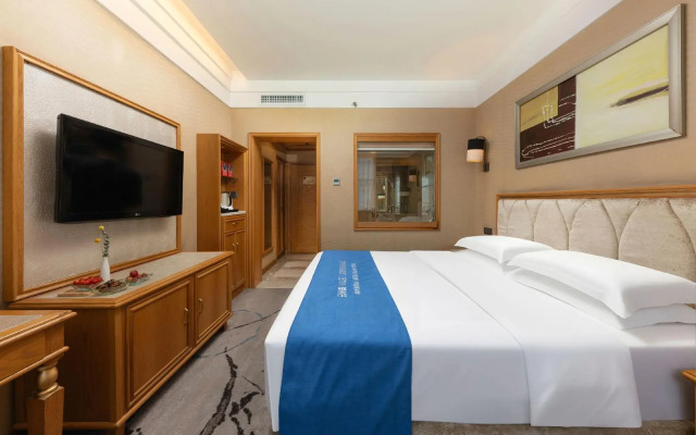 Days Hotel & Suites Changsha City Centre